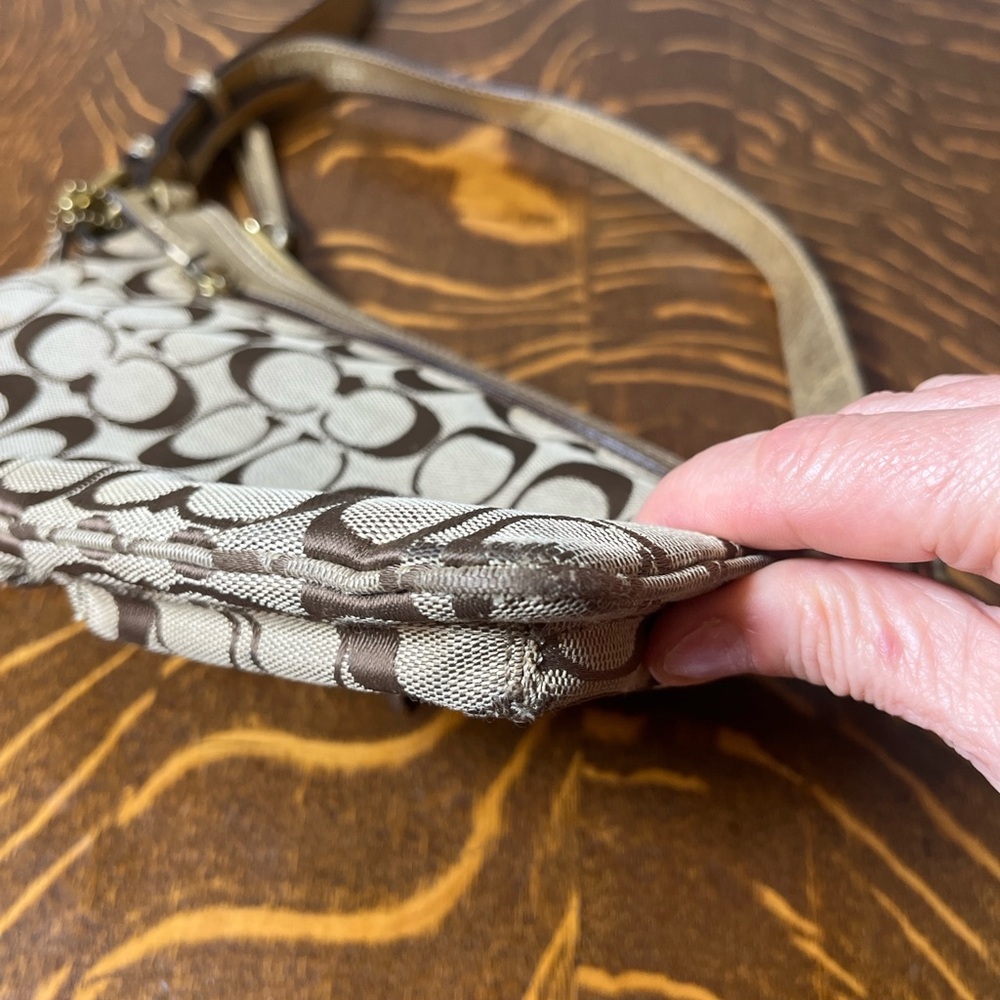 Coach Signature C Brown, Tan, and Gold Belt Bag/Shoulder Bag - Picture 6 of 11